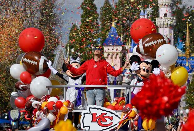 Super Bowl LVII MVP, Kansas City Chiefs quarterback Patrick Mahomes, greets fans on Main Street., U.S.A, during a cavalcade through Disneyland in Anaheim, CA, on Monday, February 13, 2023. (Photo by Jeff Gritchen, Orange County Register/SCNG)